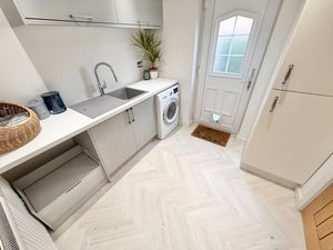 Sark Avenue Stanney Oaks